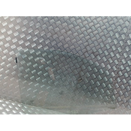 Vitre avant droit CITROEN NEMO d’occasion