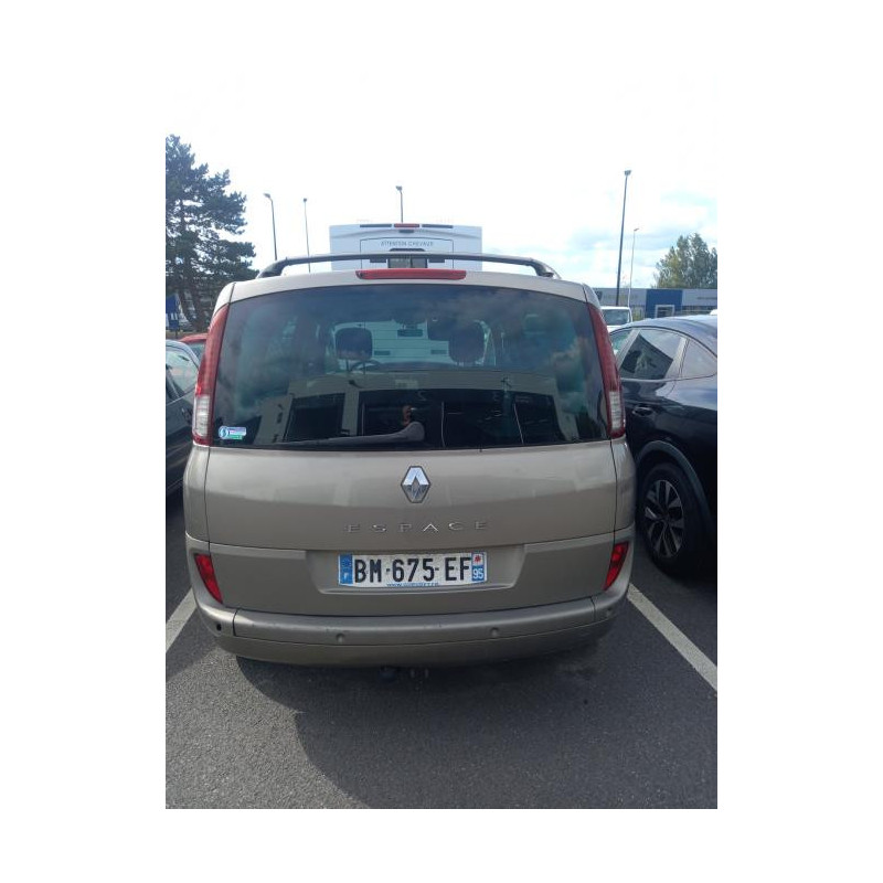 Enjoliveur anti brouillard RENAULT ESPACE 4 PHASE 2 d’occasion