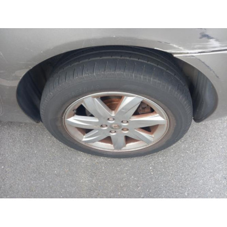 Enjoliveur anti brouillard RENAULT ESPACE 4 PHASE 2 d’occasion
