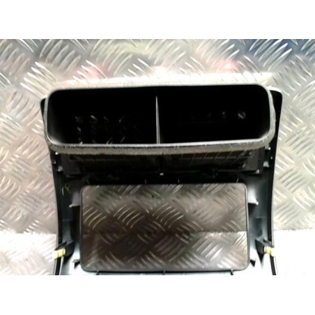 Aerateur tableau de bord TOYOTA URBAN CRUISER d’occasion