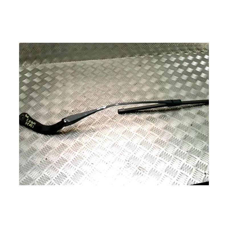 Bras essuie glace avant droit BMW SERIE 3 E90 PHASE 2 d’occasion
