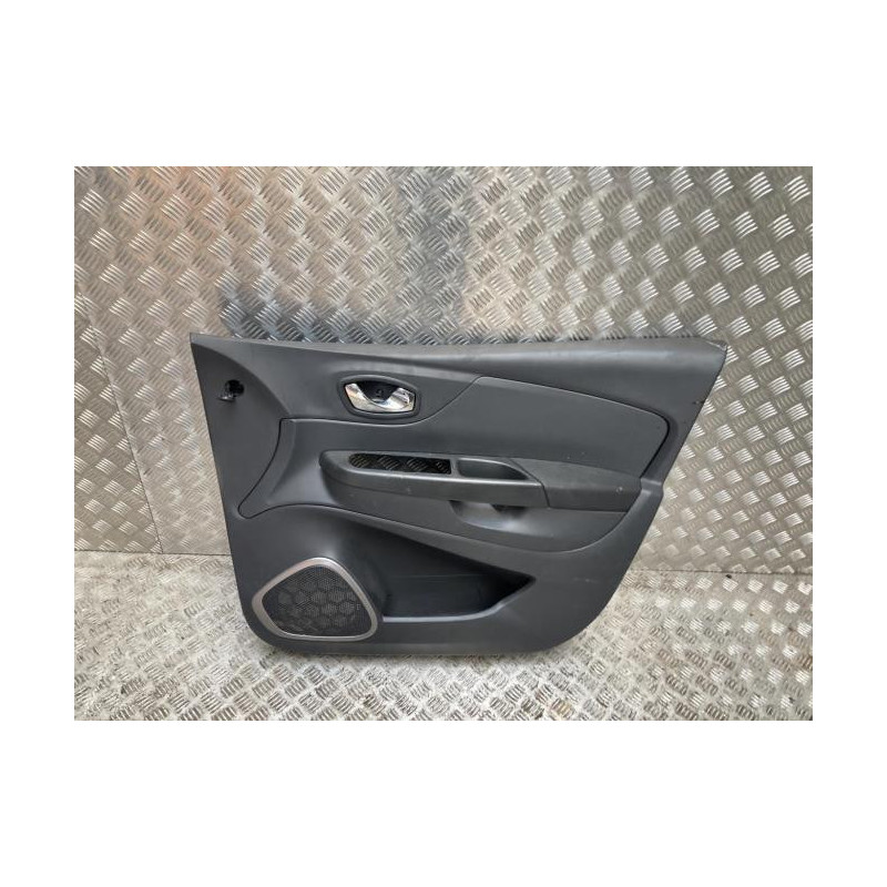 Panneau de porte avant droit RENAULT CAPTUR 1 PHASE 1 d’occasion