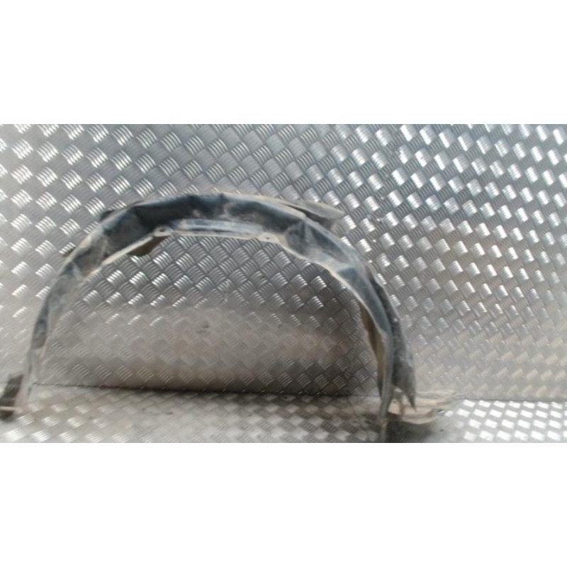 Pare boue avant droit TOYOTA URBAN CRUISER d’occasion