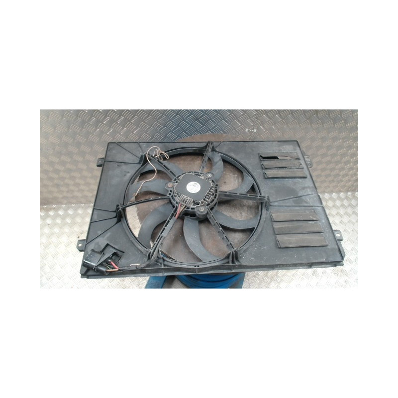 Moto ventilateur radiateur VOLKSWAGEN GOLF 6 d’occasion