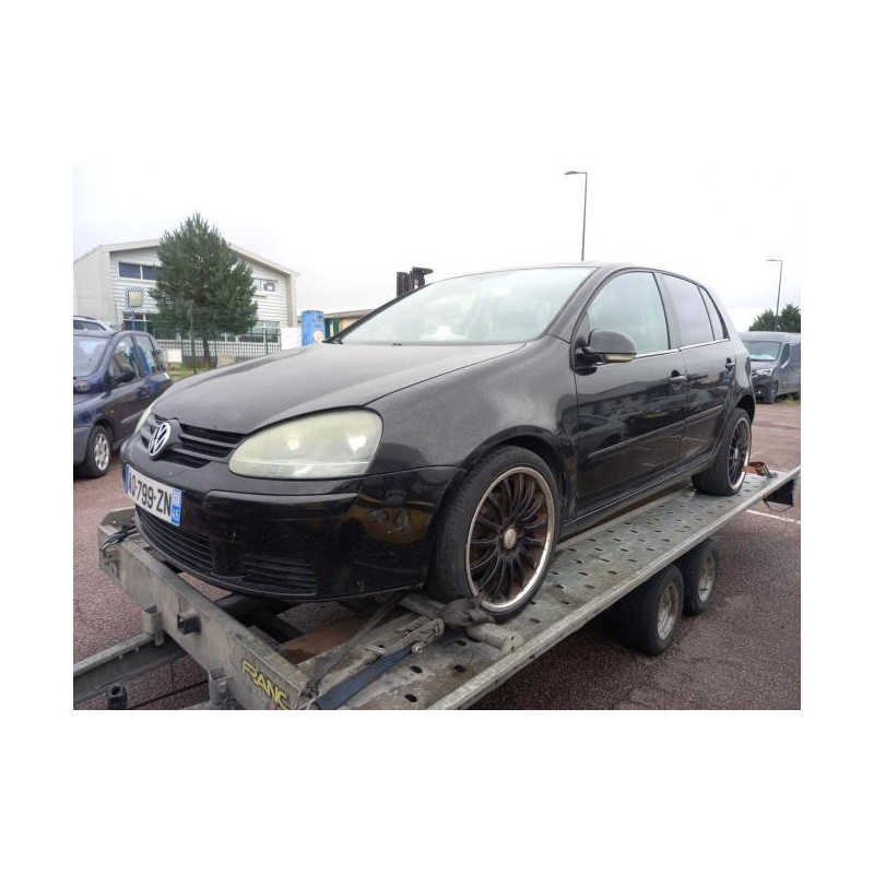 Pare boue arriere droit VOLKSWAGEN GOLF 5 d’occasion