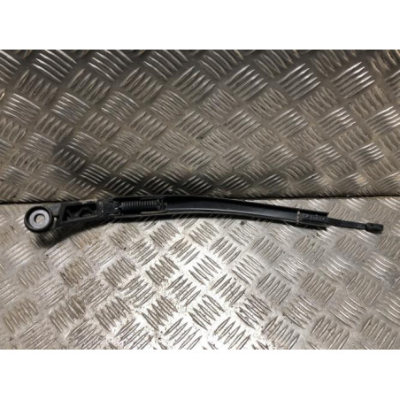 Bras essuie glace avant droit HONDA CIVIC 8 PHASE 2 d’occasion