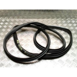 Joint de porte avant droite FORD FIESTA 6 PHASE 1 d’occasion