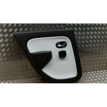 Panneau de porte arriere gauche RENAULT TWINGO 3 PHASE 1 d’occasion