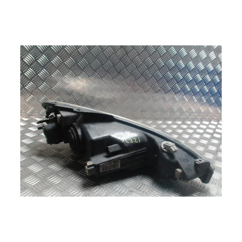 Optique avant principal gauche (feux)(phare) PEUGEOT 206 PHASE 1 d’occasion