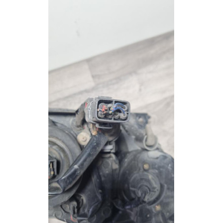 Optique avant principal gauche (feux)(phare) MAZDA 2 1 d’occasion