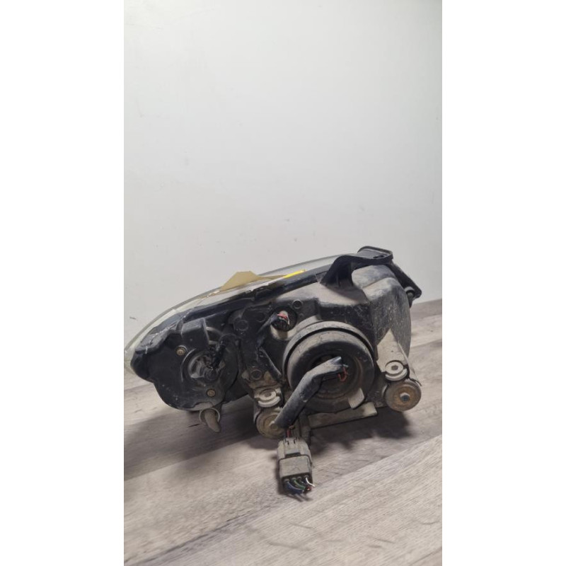 Optique avant principal gauche (feux)(phare) MAZDA 2 1 d’occasion