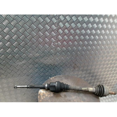 Cardan droit (transmission) PEUGEOT 207 PHASE 1 d’occasion