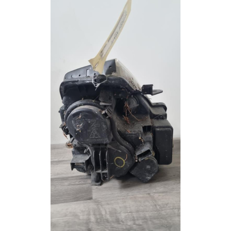 Optique avant principal gauche (feux)(phare) RENAULT VEL SATIS PHASE 1 d’occasion