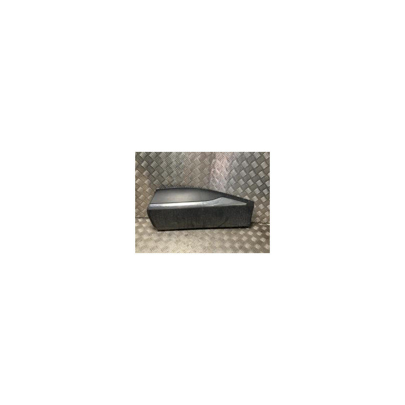 Baguette de porte arriere gauche  RENAULT CAPTUR 1 PHASE 1 d’occasion