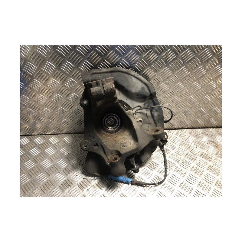 Fusee avant gauche BMW SERIE 5 E61 TOURING PHASE 1 BREAK d’occasion
