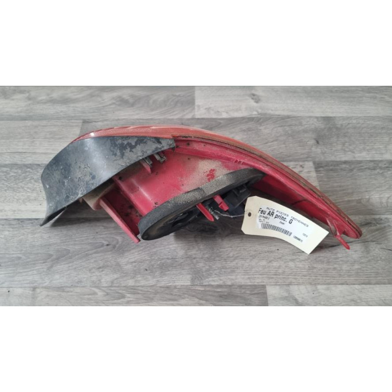 Feu arriere principal gauche (feux) PEUGEOT 206 PHASE 2 CABRIOLET d’occasion
