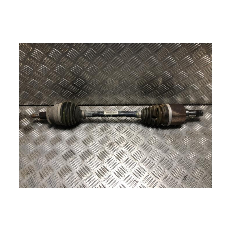 Cardan gauche (transmission) VOLKSWAGEN POLO 6 PHASE 2 d’occasion