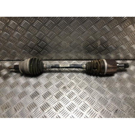 Cardan gauche (transmission) VOLKSWAGEN POLO 6 PHASE 2 d’occasion