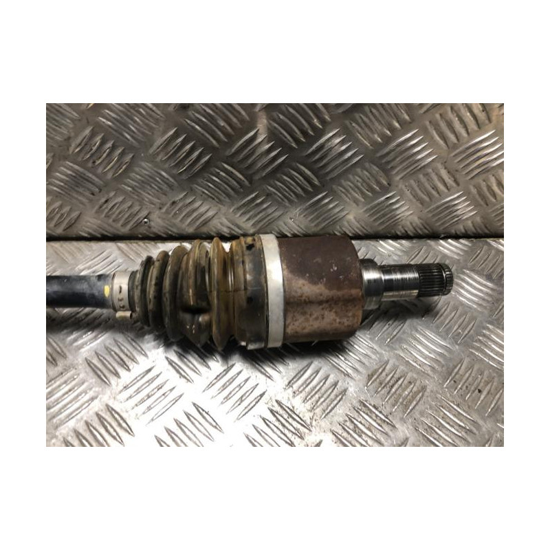 Cardan gauche (transmission) VOLKSWAGEN POLO 6 PHASE 2 d’occasion