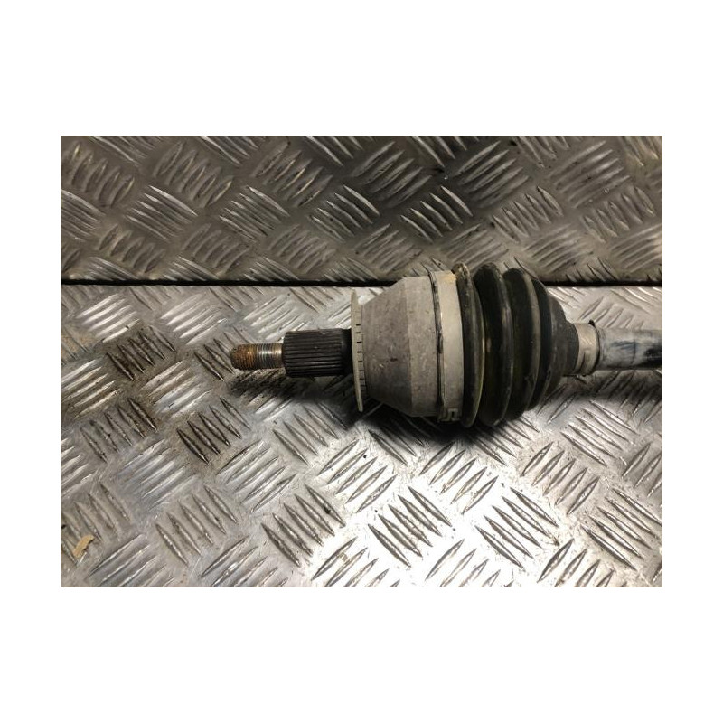Cardan gauche (transmission) VOLKSWAGEN POLO 6 PHASE 2 d’occasion