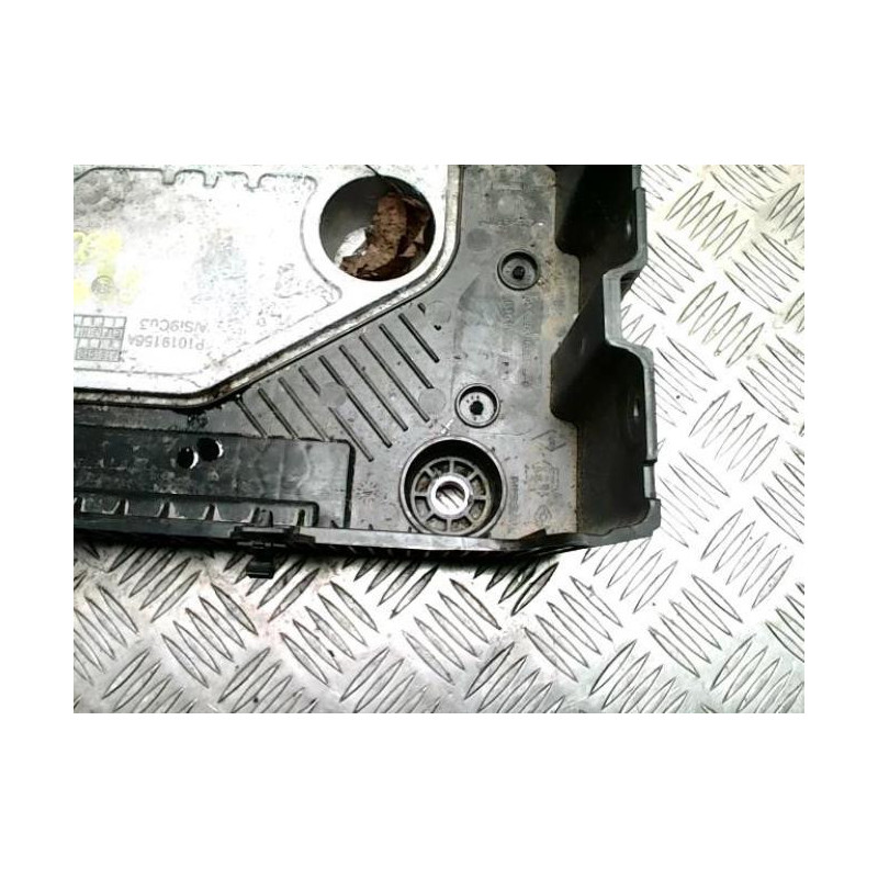 Coffre à batterie RENAULT CLIO 5 PHASE 1 d’occasion
