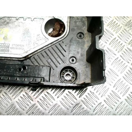 Coffre à batterie RENAULT CLIO 5 PHASE 1 d’occasion