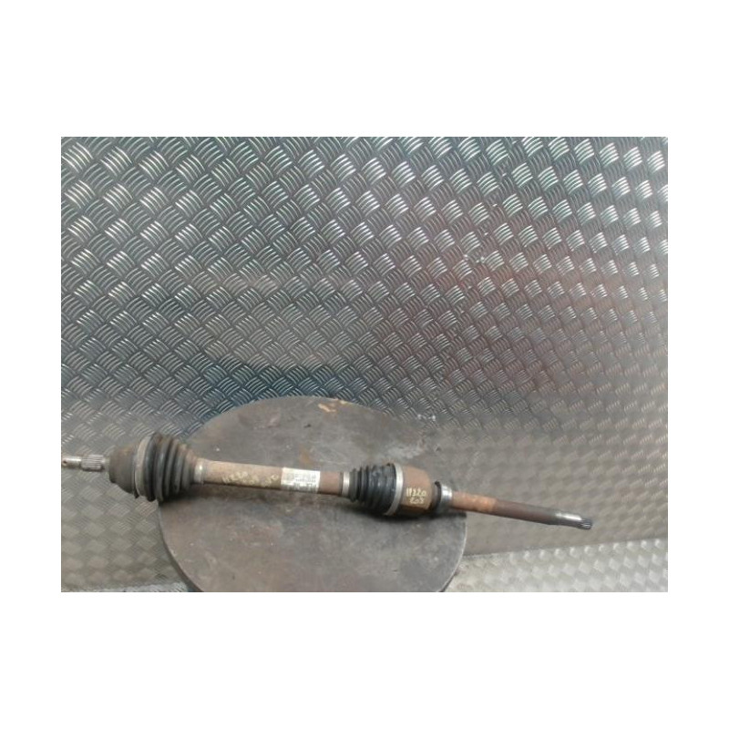 Cardan droit (transmission) PEUGEOT 208 1 PHASE 1 d’occasion