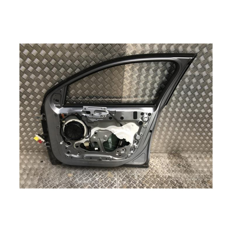 Porte avant droit PEUGEOT 308 2 PHASE 1 d’occasion