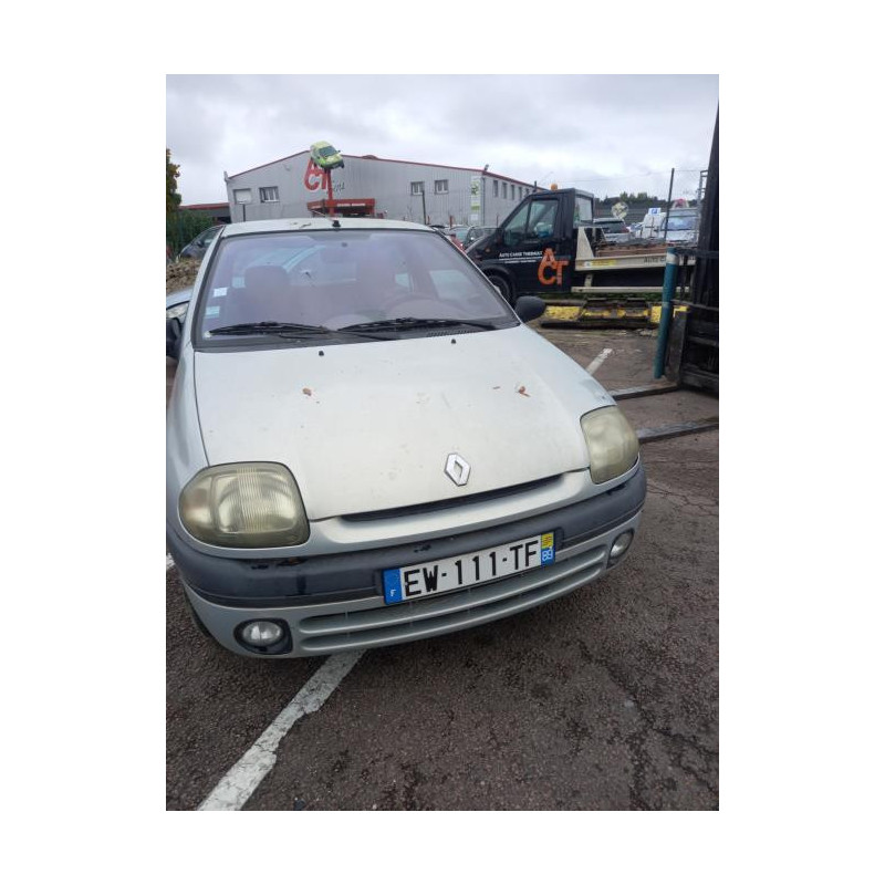 Traverse superieure RENAULT CLIO 2 PHASE 1 d’occasion
