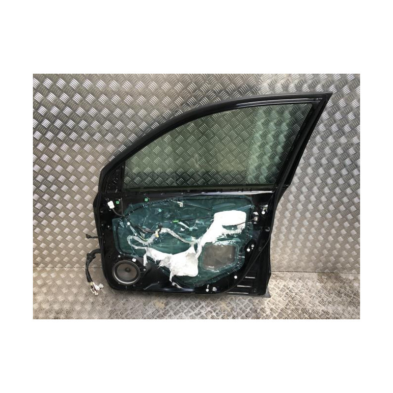 Porte avant droit TOYOTA RAV4 3 PHASE 1 d’occasion