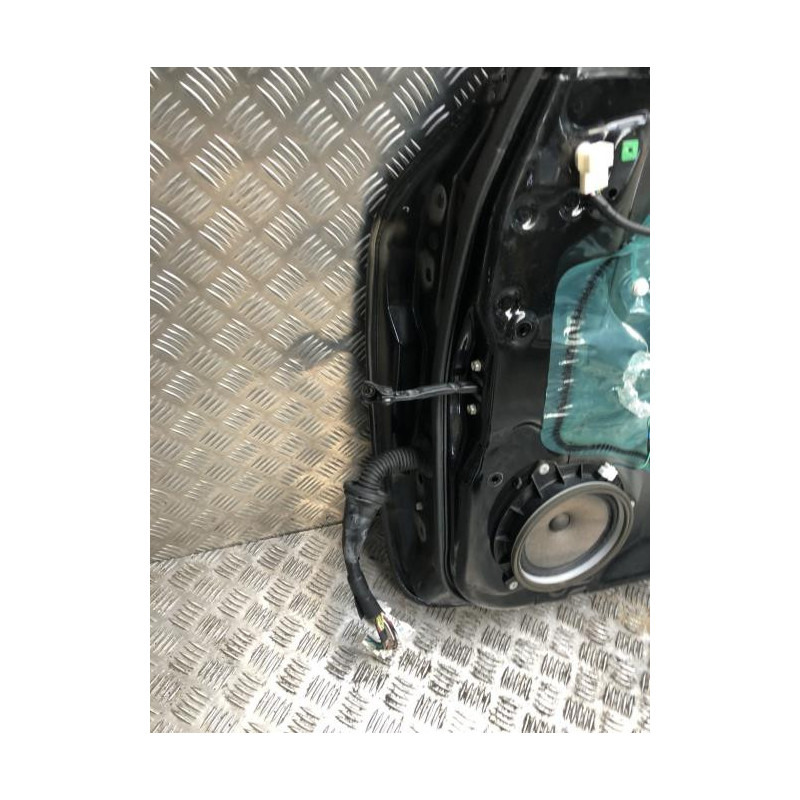 Porte avant droit TOYOTA RAV4 3 PHASE 1 d’occasion