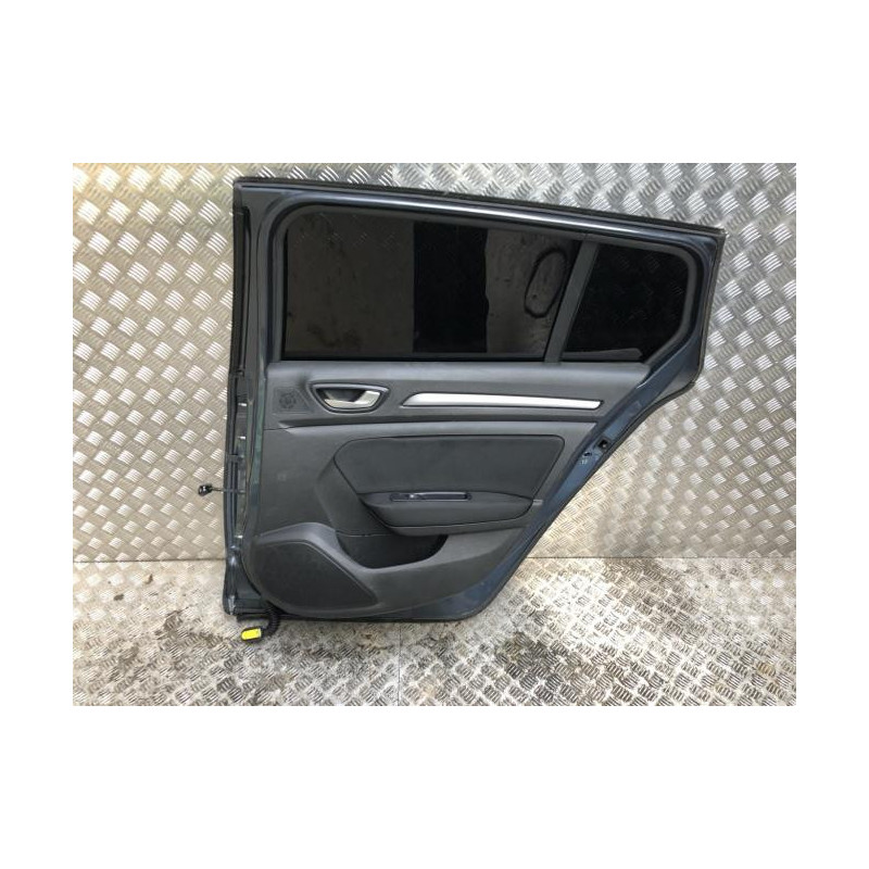 Porte arriere droit RENAULT MEGANE 4 ESTATE PHASE 2 BREAK d’occasion