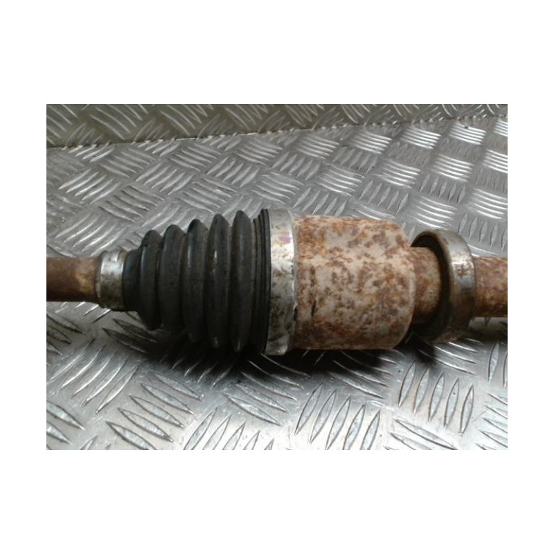Cardan droit (transmission) RENAULT TWINGO 2 PHASE 1 d’occasion