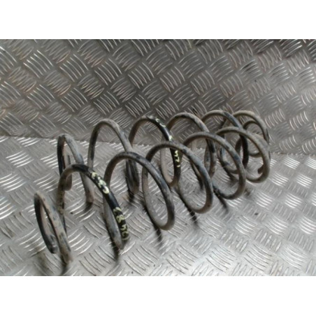 Ressort de suspension arriere CITROEN C3 3 PHASE 1 d’occasion