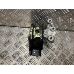 Support moteur droit CITROEN DS3 PHASE 1 d’occasion