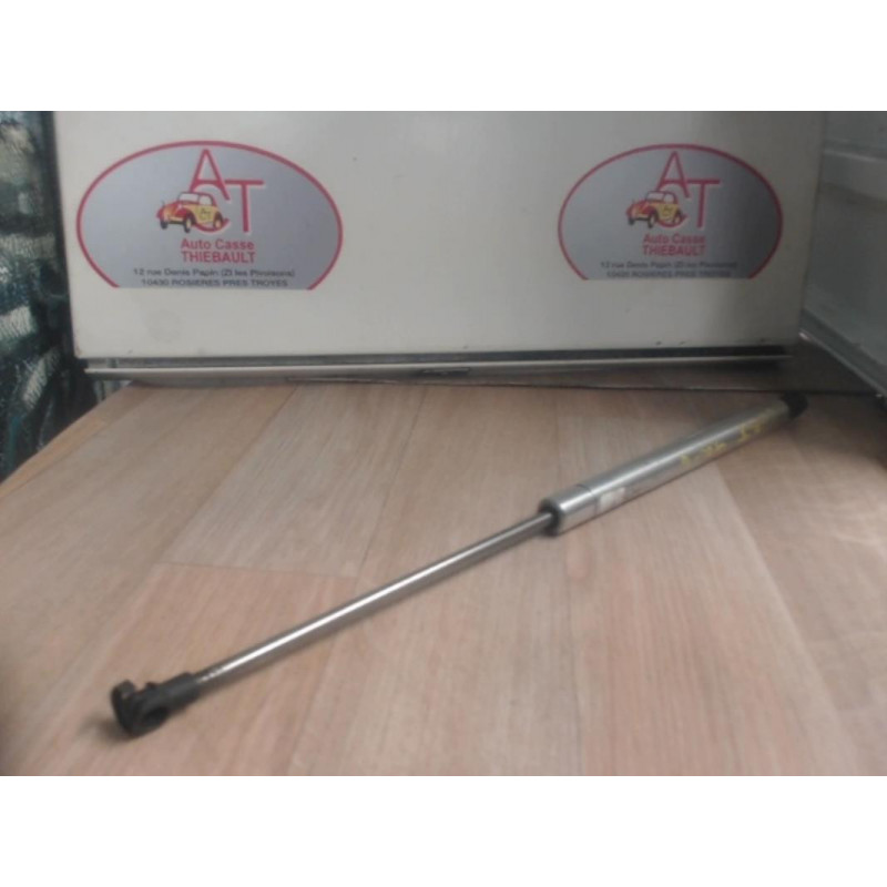 Verin de capot VOLKSWAGEN GOLF IV d’occasion