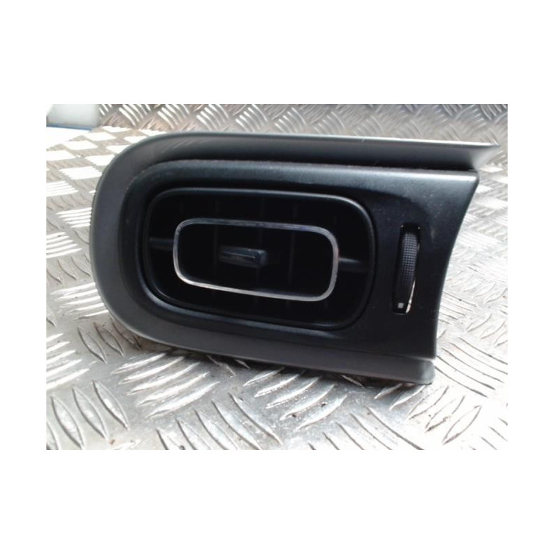 Aerateur tableau de bord avant gauche CITROEN C3 3 PHASE 1 d’occasion