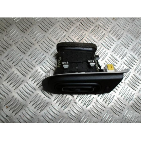 Aerateur tableau de bord avant gauche CITROEN C3 3 PHASE 1 d’occasion