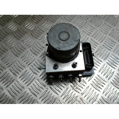 Bloc ABS (freins anti-blocage) CITROEN C3 3 PHASE 1 d’occasion