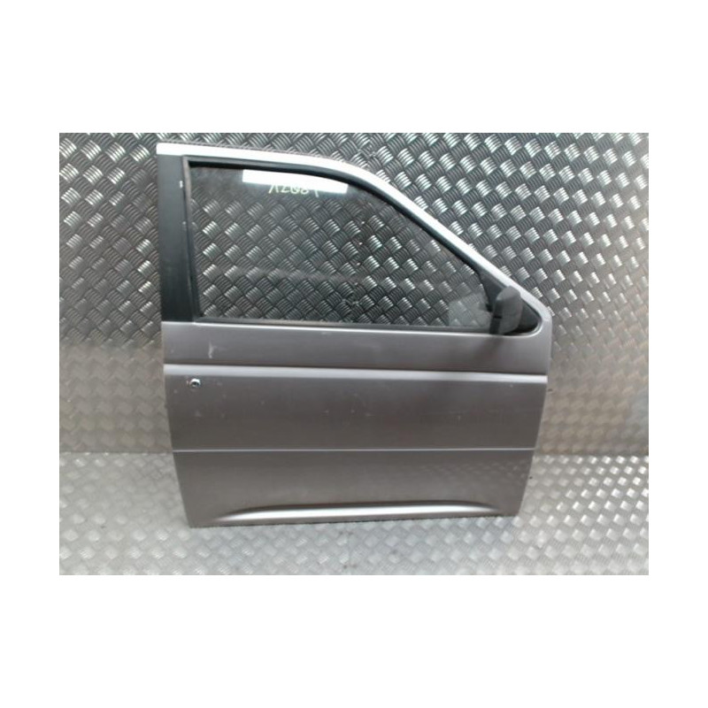 Porte avant droit SIMPA  d’occasion