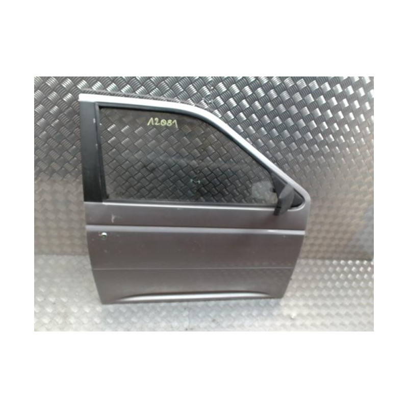 Porte avant droit SIMPA  d’occasion