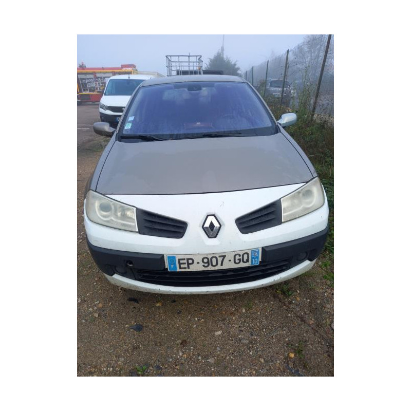 Feu arriere principal droit (feux) RENAULT MEGANE 2 PHASE 2 d’occasion
