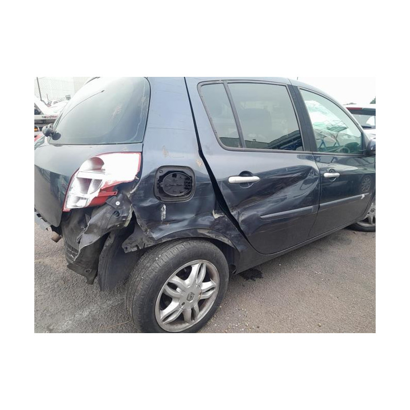 Baguette de porte arriere gauche  RENAULT CLIO 3 PHASE 1 d’occasion