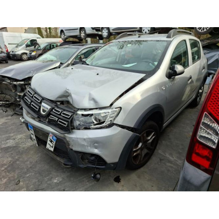 Feu de pare choc arriere gauche DACIA SANDERO 2 PHASE 2 d’occasion