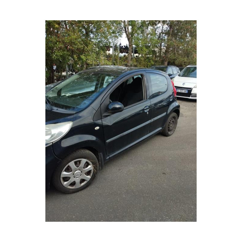 Platine feu arriere gauche PEUGEOT 107 PHASE 2 d’occasion