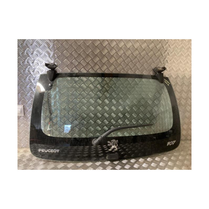 Lunette arriere PEUGEOT 107 PHASE 2 d’occasion
