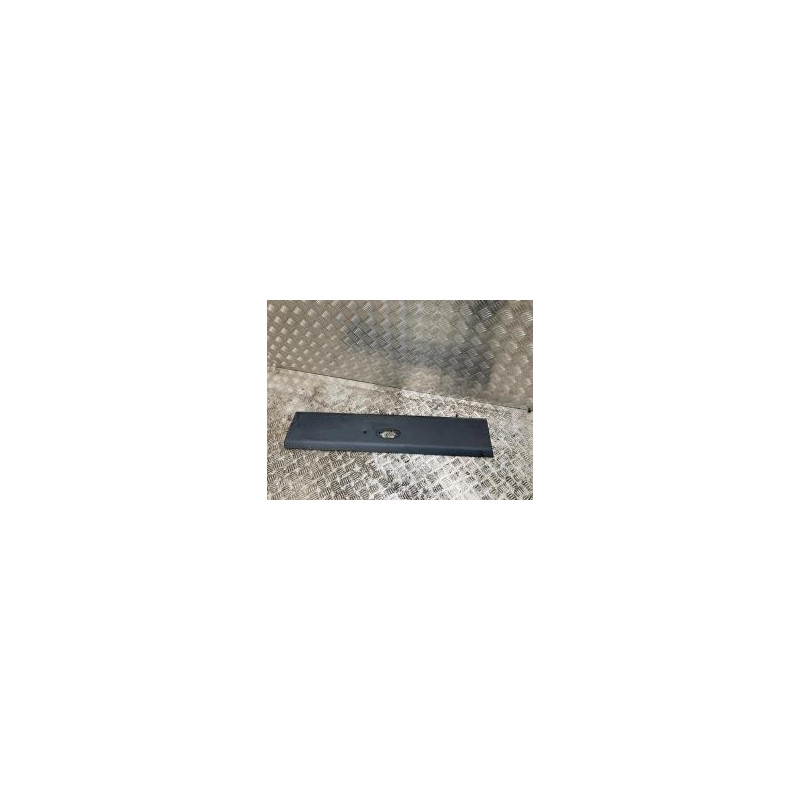 Baguette de porte arriere gauche  RENAULT MASTER 3 PHASE 3 d’occasion