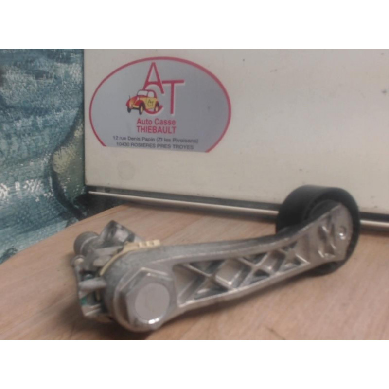 Galet tendeur PEUGEOT 207 PHASE 2 d’occasion