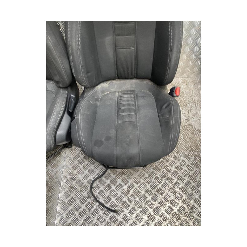Interieur complet PEUGEOT 308 2 PHASE 1 d’occasion