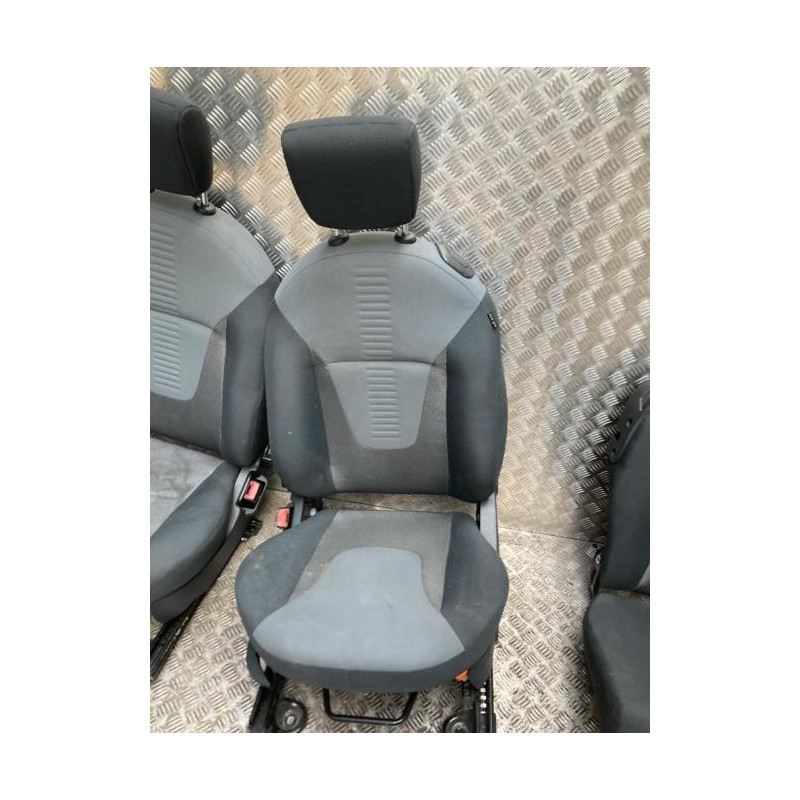 Interieur complet FORD KA 2 PHASE 2 d’occasion